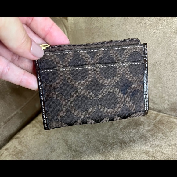 Coach signature monogram canvas and smooth leather, w/zip card slot and key ring - Picture 7 of 7